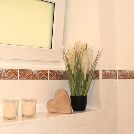 Seeufer Am Plöner Ascheberg (Schleswig-Holstein)